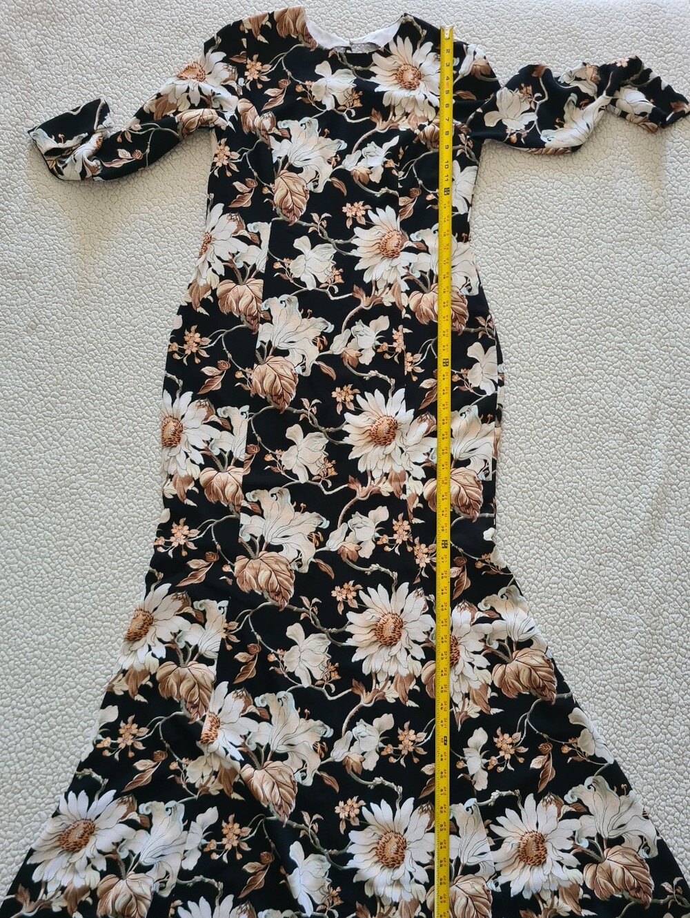 OSCAR DE LA RENTA Long Sleeve Cutout Back Crepe Daisy Gown US 14 Org $3,690 - Picture 15 of 16